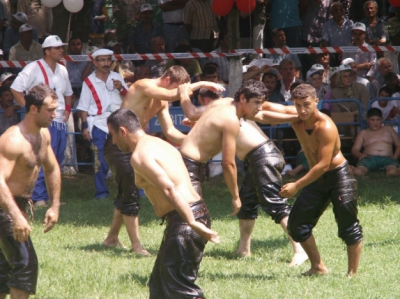 Oil wrestling