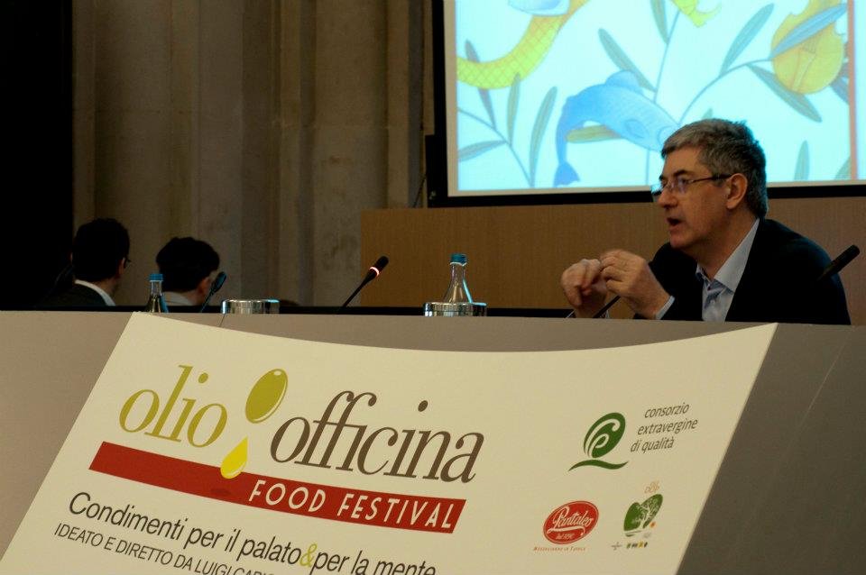 Olio Officina Food Festival. Fronte del palco in sala cooking