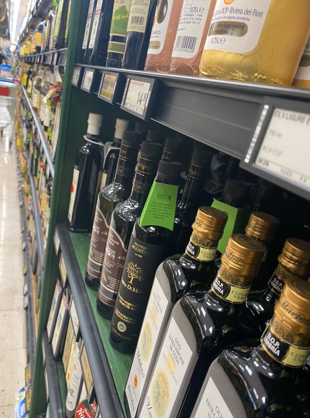 Olive oil stocked in Italy. Update f 31 December 2021