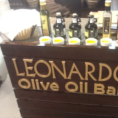 L'Oil Bar Leonardo in India