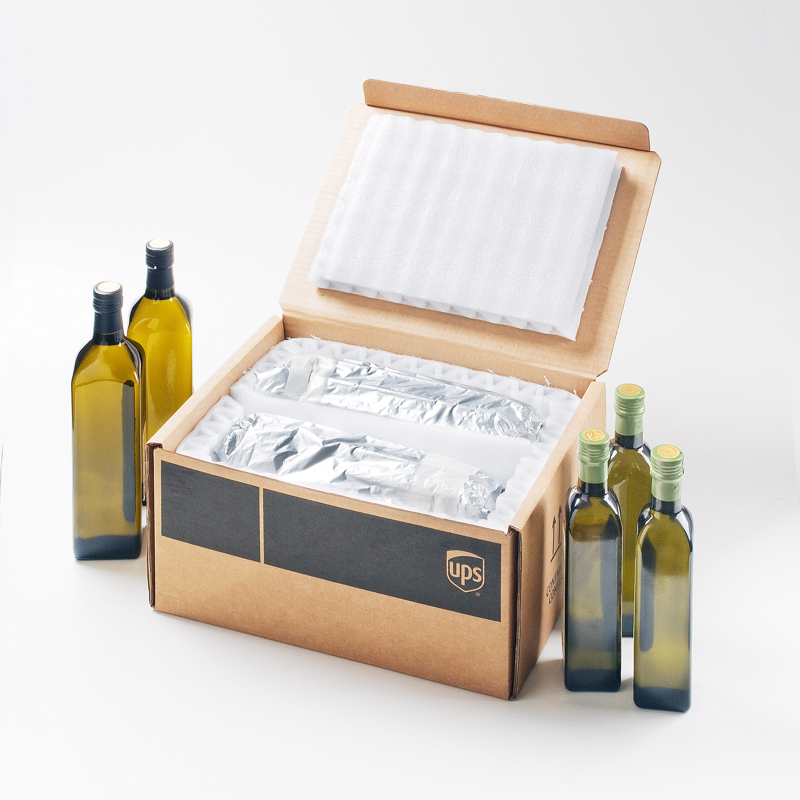 Presentato l’imballaggio che garantisce lunga vita agli oli da olive