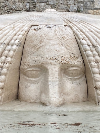 La fontana di Ciulla ridona emozione e poesia a Pietrasanta