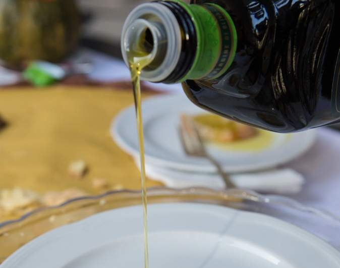 Maiale e olio di oliva