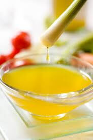 La dieta mediterranea, con l’olio di oliva protagonista