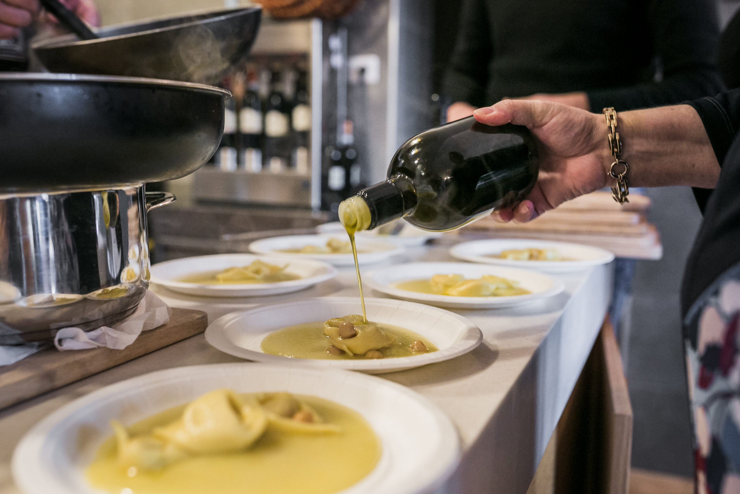 Ritorna “Frantoi Aperti in Umbria”, cinque fine settimana alla scoperta dell’olio