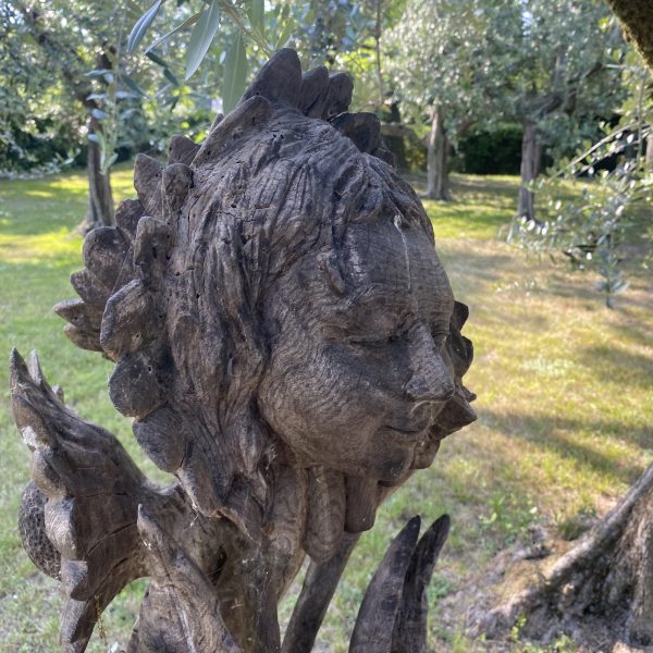 Cosa si è letto questa estate di così serio da meritare tutta l’attenzione del mondo?