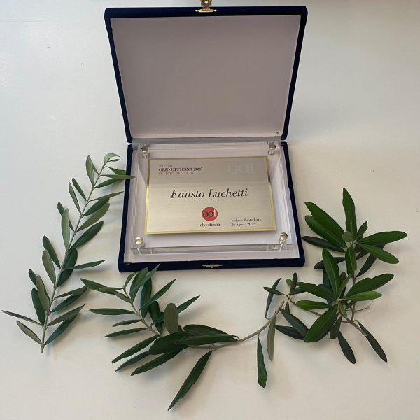 Il Premio Olio Officina Cultura dell’olio a Fausto Luchetti