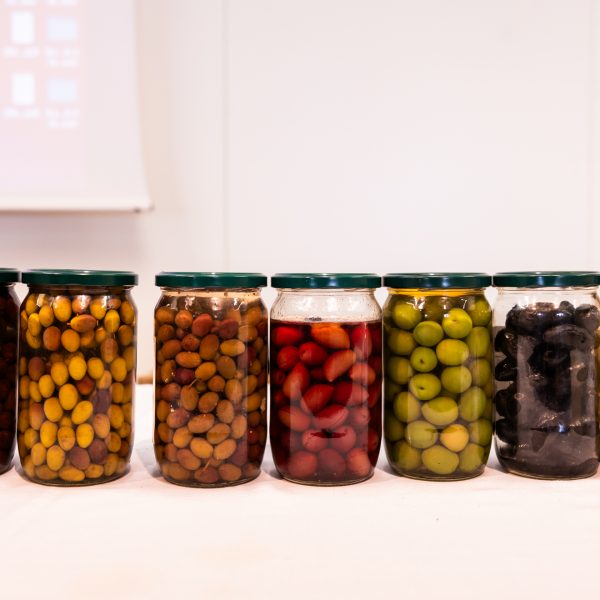 Le buone, sane, sicure e gustose olive da tavola